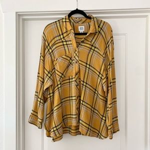 BDG Urban Outfitters Womens Yellow Plaid Button Down